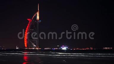 迪拜，联合阿拉伯EMIRATES，阿联酋-2018年1月19日。 迪拜。 晚上<strong>入住</strong>BurjAlArab，豪华7星<strong>酒店</strong>美丽建筑。